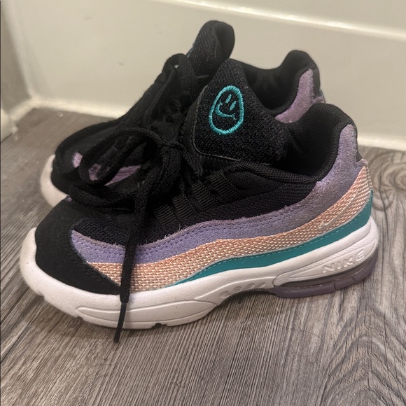 Kids Multi-Color Shoe Collection - Picture 3 of 7